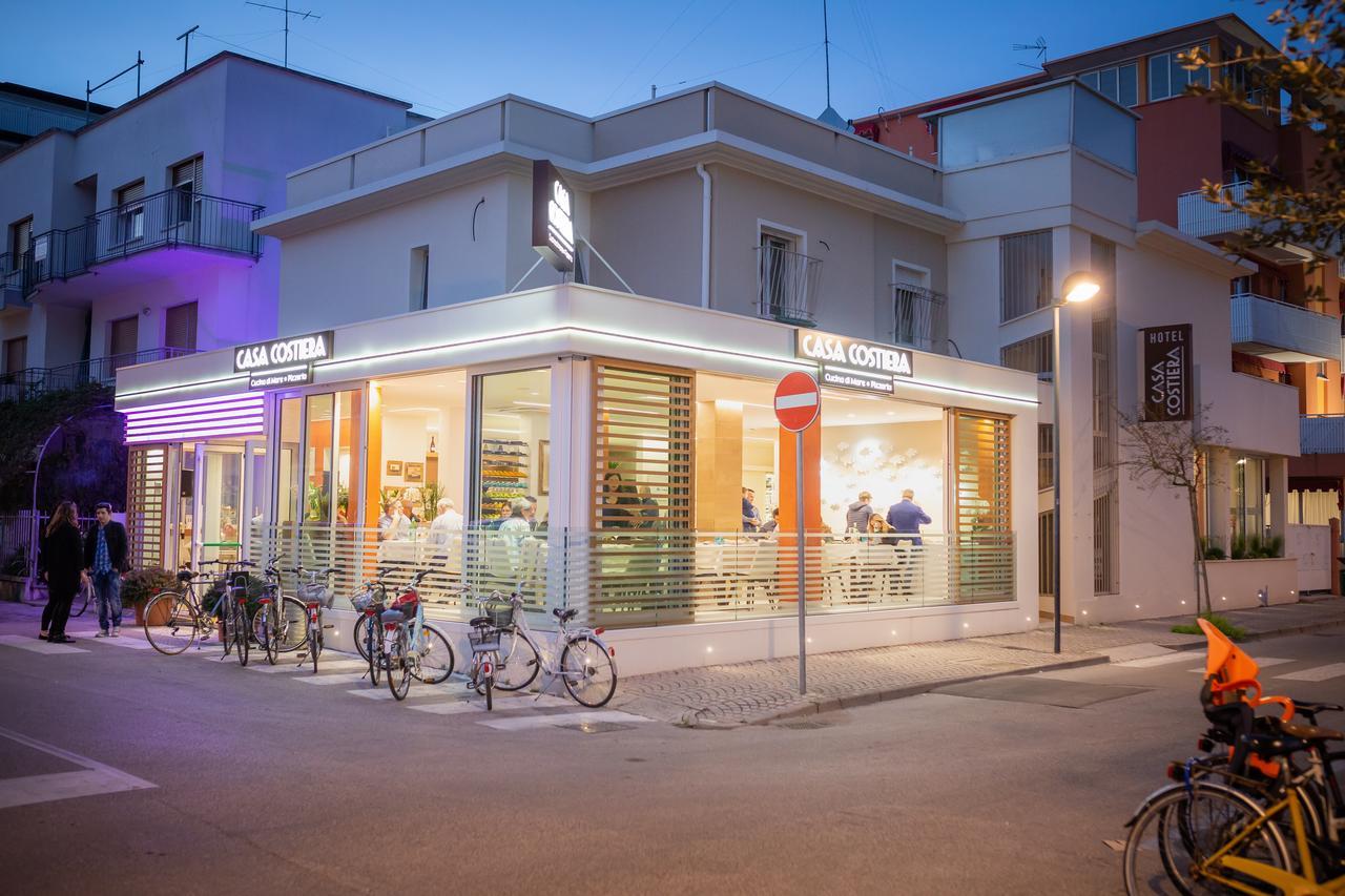 Hotel Casa Costiera Каорле Экстерьер фото