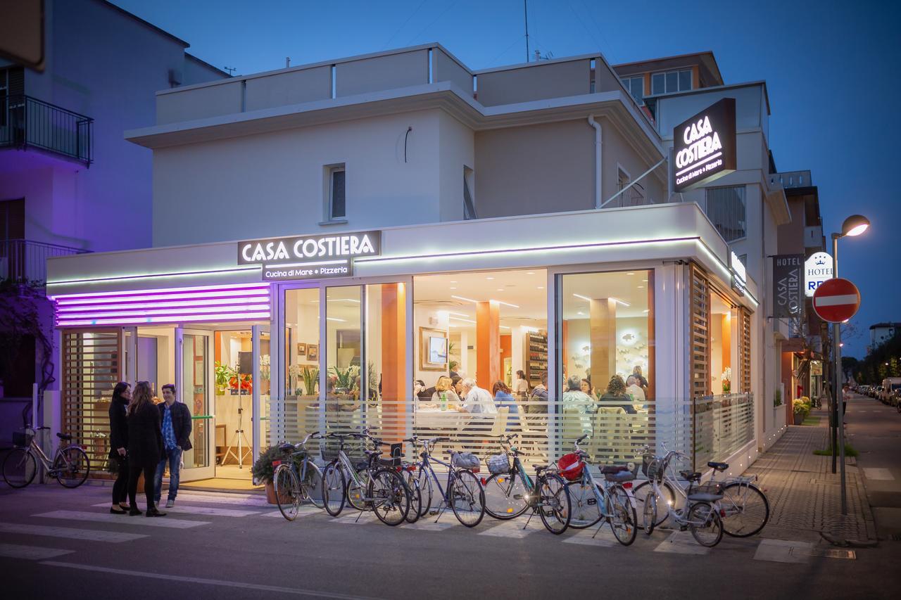 Hotel Casa Costiera Каорле Экстерьер фото