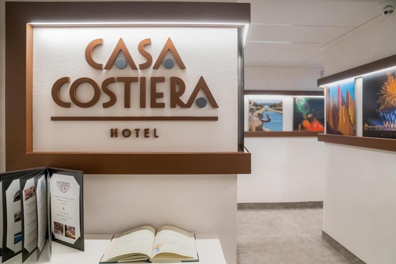 Hotel Casa Costiera Каорле Экстерьер фото
